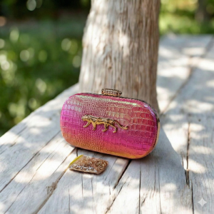 Gemini_Generated_Image_b2pe7ib2pe7ib2pe.png Sabyasachi Signature Crocodile Luxory Party Clutch