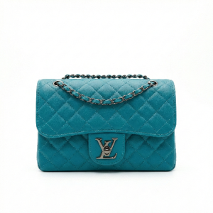 Gemini_Generated_Image_ozanqdozanqdozan.png LV Élégance Quilted Chain Flap Bag
