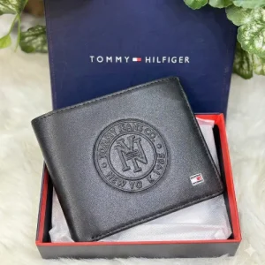 Tommy Hilfiger Luxury Wallet in black leather