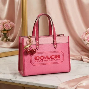 Coach Leather Tote Bag in classic black