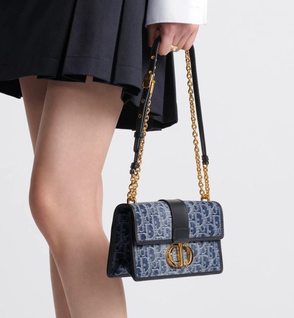 LOOK_F_24_3_LOOK_663_E10.jpg CHRISTIAN DIOR PREMIUM SLING BAG FOR GIRLS