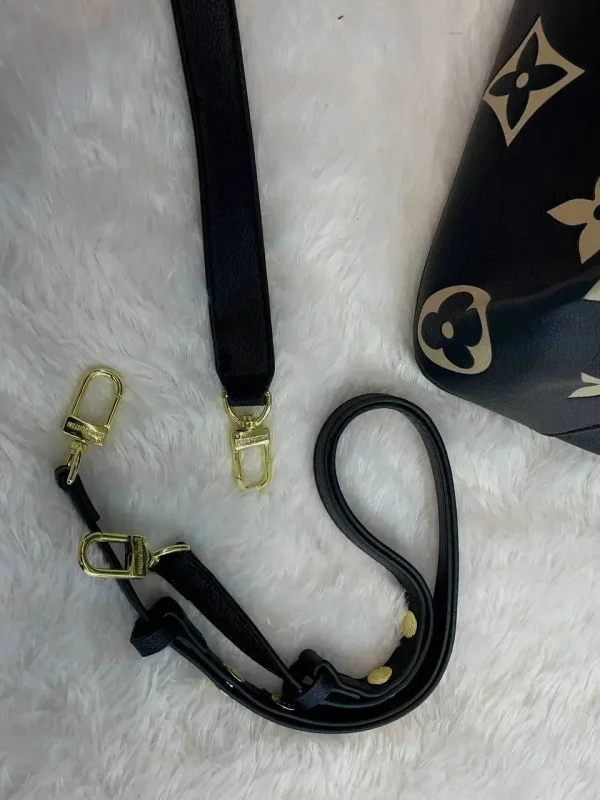 Front view of LV PREMIUM SLING BAG