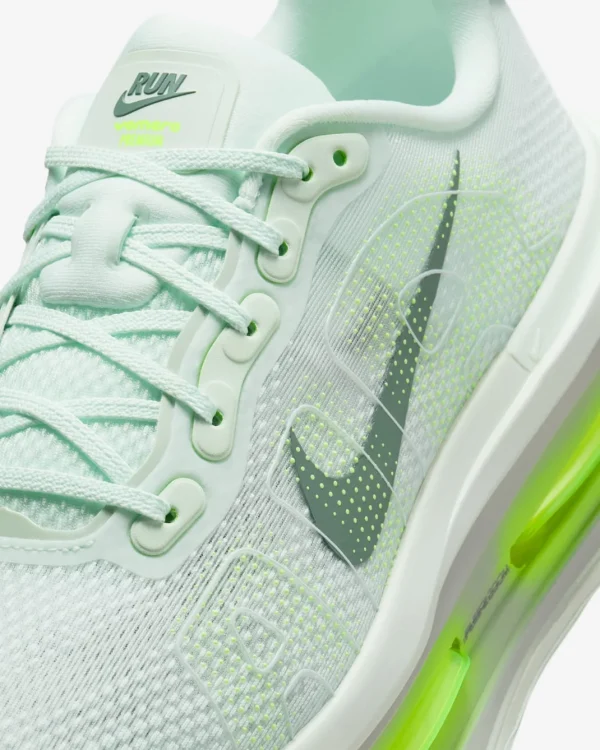 Nike Vomero Premium Men's Road Running Shoes - Side View