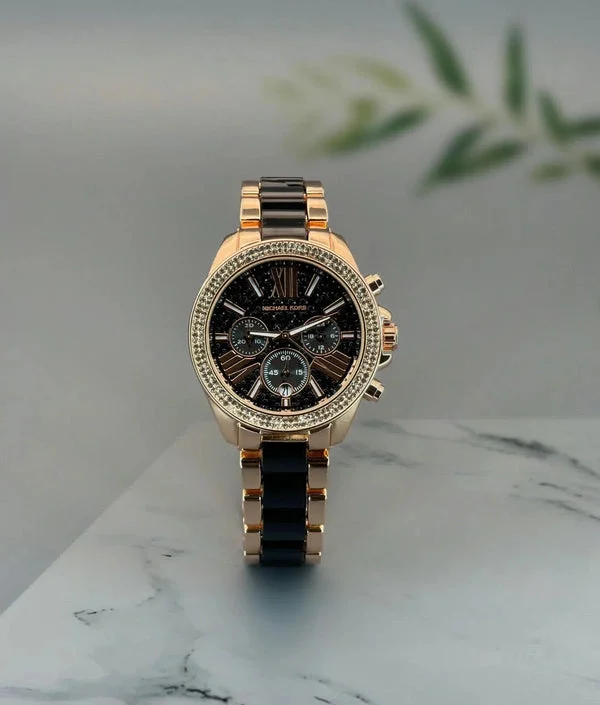 Michael Kors BRADSHAW Women Watch front view