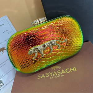 Untitleddesign_54.png Sabyasachi Luxe Party Clutch