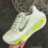 Nike Vomero Premium Men's Road Running Shoes - Side View