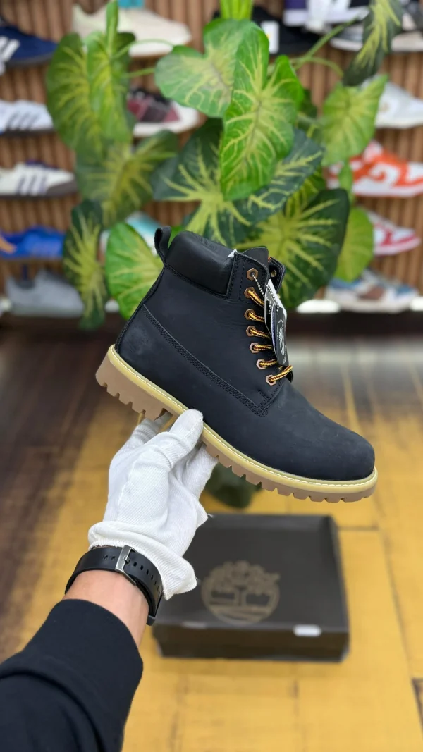 Timberland Heritage Boots in brown leather