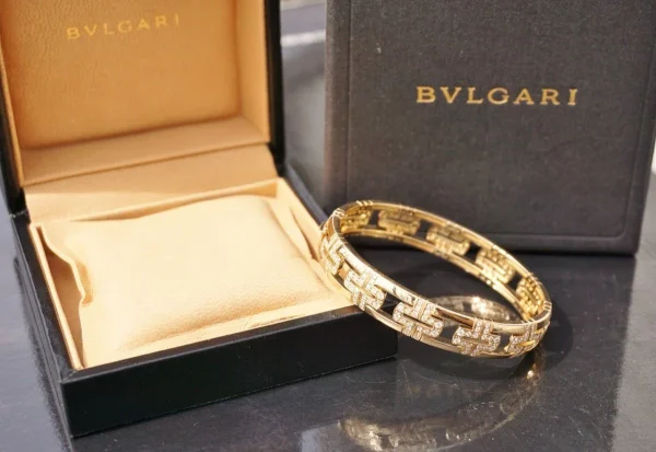 WhatsAppImage2026-01-25at6.27.50PM.jpg BVLGARI Iconic Bracelet in gold