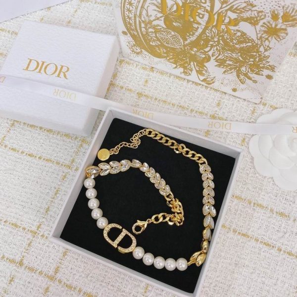 WhatsAppImage2026-01-28at7.37.09AM.jpg Christian Dior Pearl with Diamond Necklace – Elegant Luxury for Her
