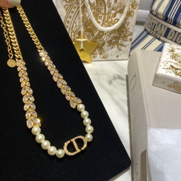 WhatsAppImage2026-01-28at7.37.09AM_2.jpg Christian Dior Pearl with Diamond Necklace – Elegant Luxury for Her