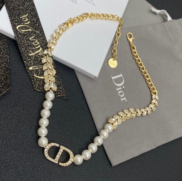 WhatsAppImage2026-01-28at7.37.10AM_1.jpg Christian Dior Pearl with Diamond Necklace – Elegant Luxury for Her