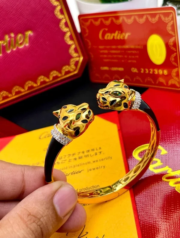 CARTIER DOUBLE FACE BLACK PANTHERE BRACELET front view