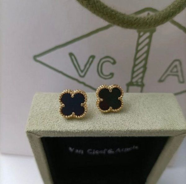 WhatsAppImage2026-03-29at8.44.31PM_1.jpg Van Cleef & Arpels High Quality Earrings For Her