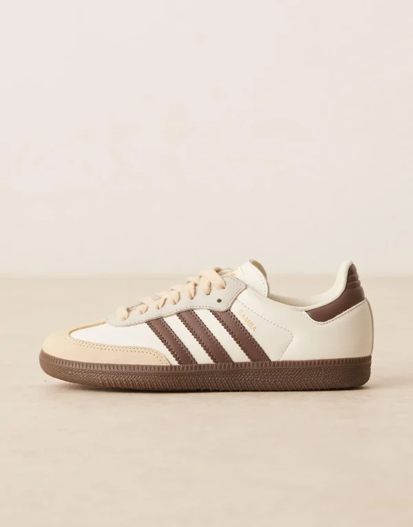 WhatsAppImage2026-04-02at3.15.06PM_2.jpg Adidas Samba OG Sneaker in black and white