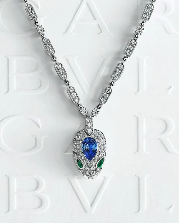 Bvlgari Serpenti Viper Diamond Necklace close-up
