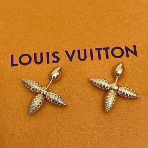 Close-up of LV Louisette Macro Earrings for her