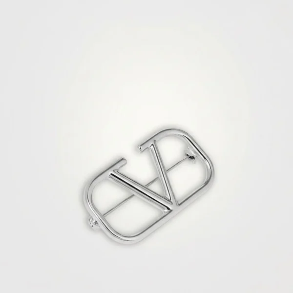 WhatsAppImage2026-04-13at3.57.12PM_2.jpg VALENTINO SIGNATURE BROOCH front view