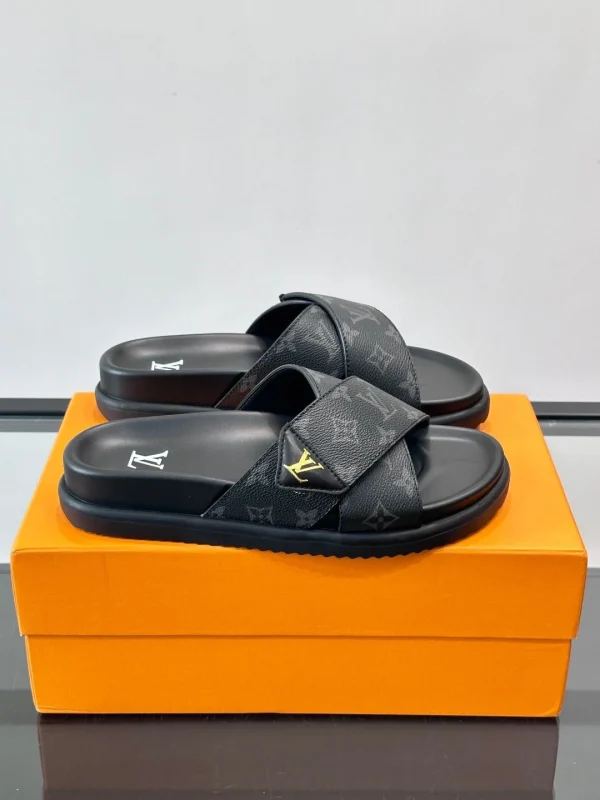 LV Oasis Mule Slippers in black