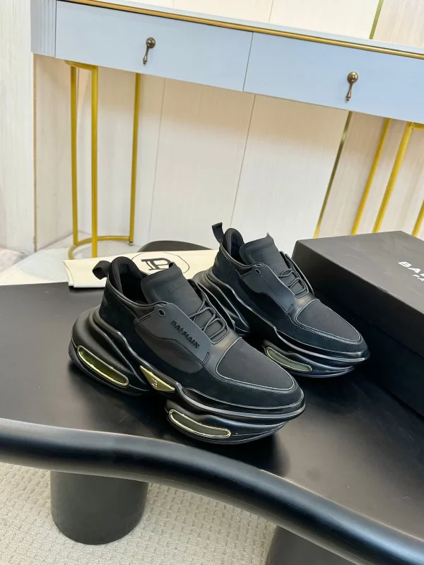 Balmain B-Bold Low-Top Sneakers in black