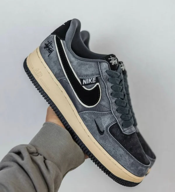 WhatsAppImage2026-04-24at3.05.21PM.jpg Nike x Air Force 1 Sneakers in white and black