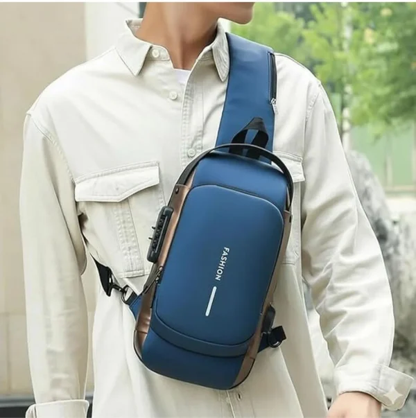 Men's Crossbody Sling Bag in black