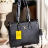 WhatsApp_Image_2026-02-19_at_8.02.34_PM_1.jpg LV Tote Handbag in classic design
