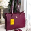 WhatsApp_Image_2026-02-19_at_8.02.35_PM.jpg LV Tote Handbag in classic design