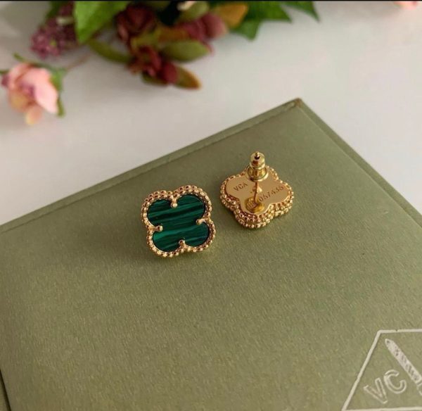 WhatsApp_Image_2026-03-29_at_8.44.32_PM_1.jpg Van Cleef & Arpels High Quality Earrings For Her