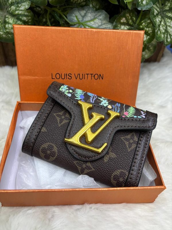 WhatsApp_Image_2026-04-11_at_3.35.03_PM_1.jpg LV Three Fold Wallet – Compact Luxury Style