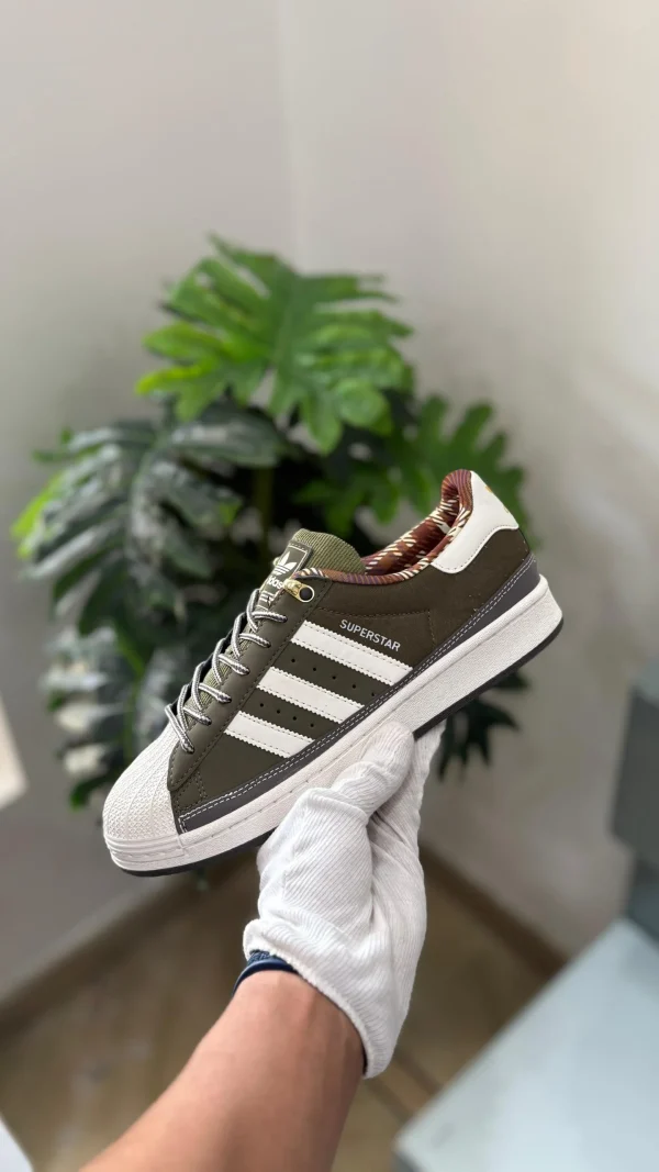 Adidas Superstar Sneakers in classic white and black