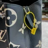Front view of LV PREMIUM SLING BAG