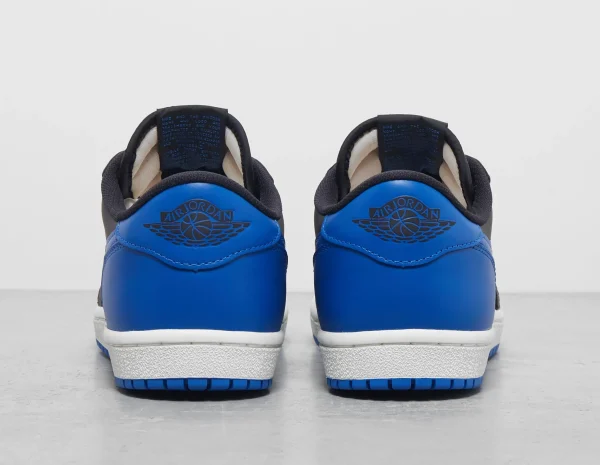 Nike Retro 1 Low Retro Sneakers in black and white