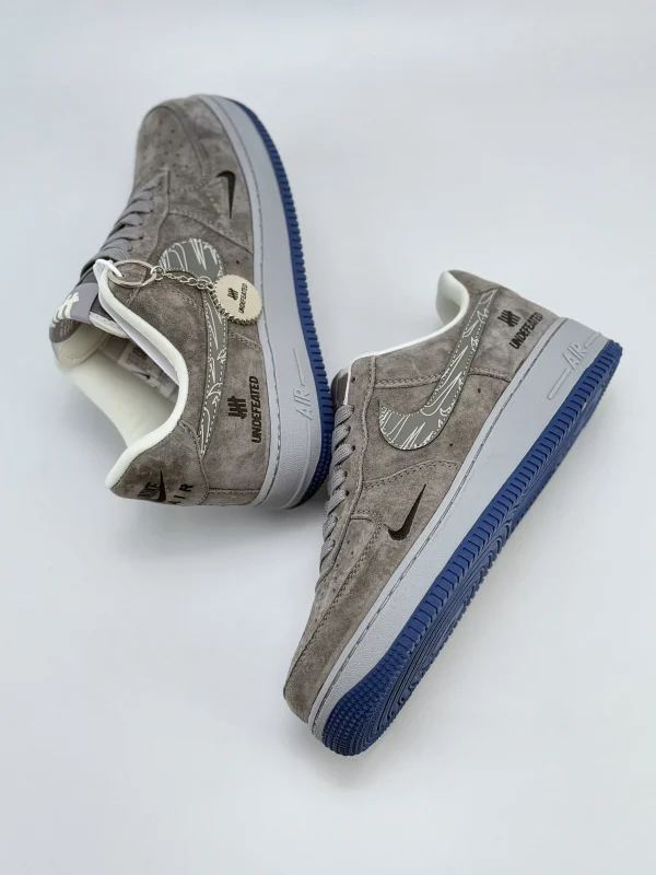 Nike Air Force 1 x Undefeated Sneakers side view