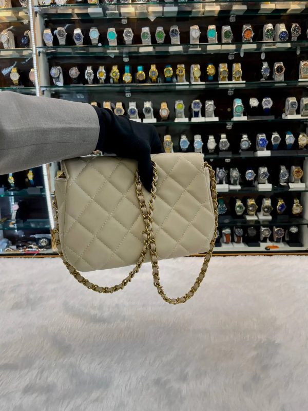 lWIBIOWx.jpg Chanel party wear sling bag for girls gold chain