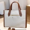 photo_2025-12-09_21-34-13_3.jpg Coach Classic Two-Tone Tote Bag in stylish design