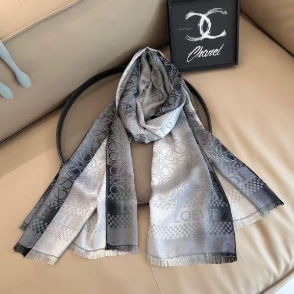 photo_2025-12-12_12-59-17_3.jpg LOEWE Semi-Woollen Stole – Luxury Comfort Meets Timeless Style