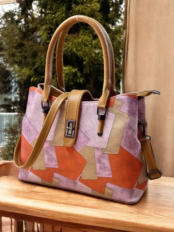 Catchy Urban Luxe Leather Handbag in black