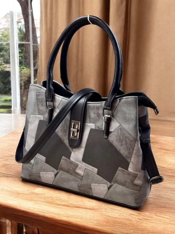 Catchy Urban Luxe Leather Handbag in black