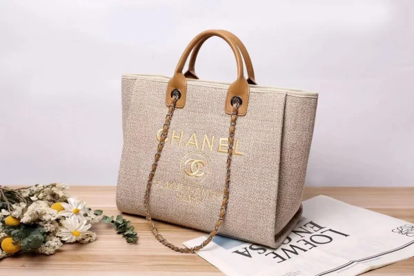Chanel Large Rue Cambon Bag in black leather