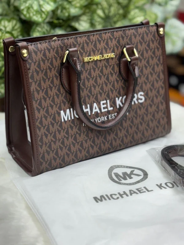 Michael Kors Tote Bag in black leather